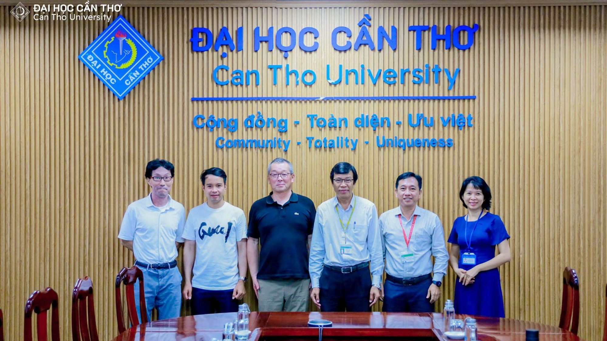 Can Tho University Welcomes L.L.C. KUMON, Japan