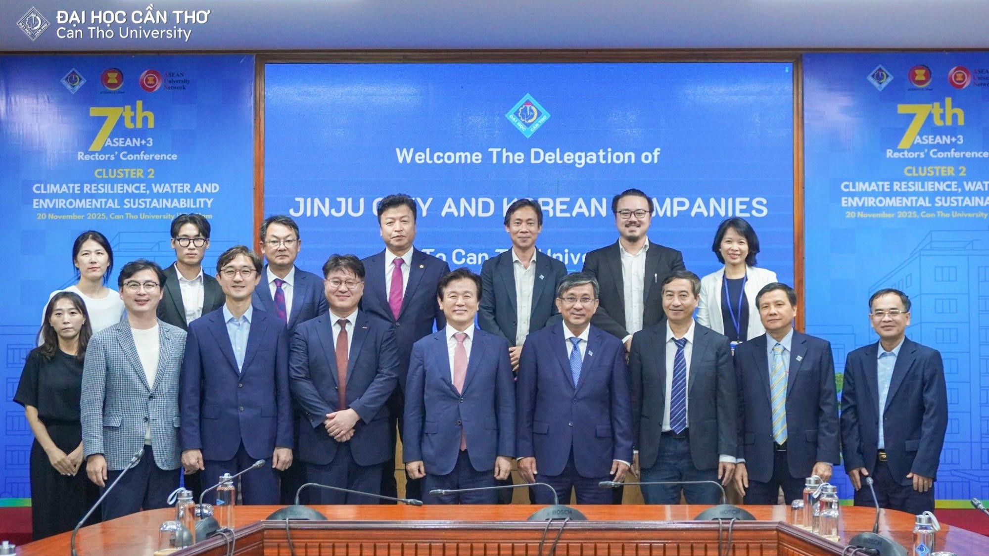 Can Tho University works with the Mayor of Jinju City…