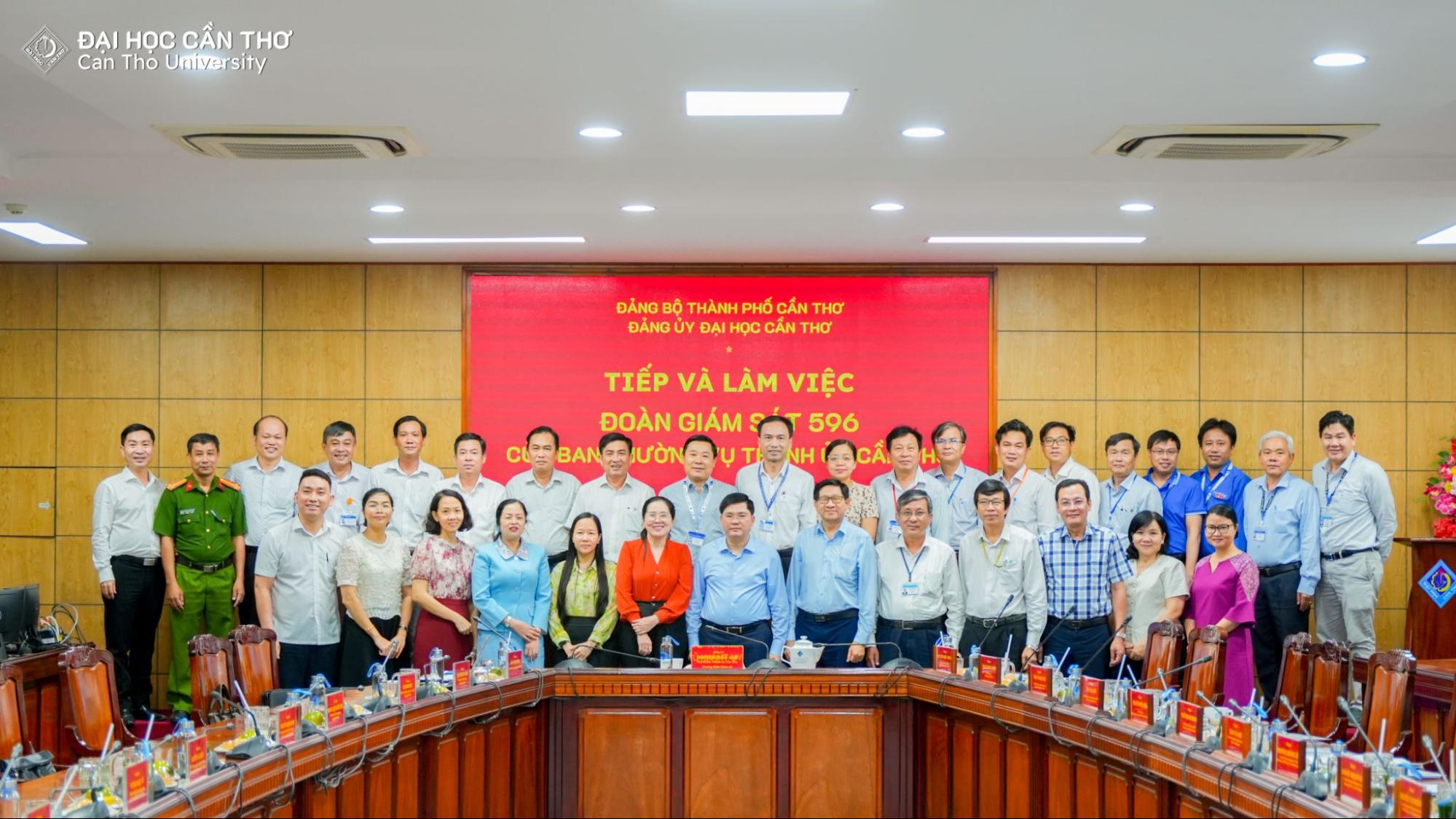 Đảng ủy Đại học Cần Thơ làm việc với Đoàn…