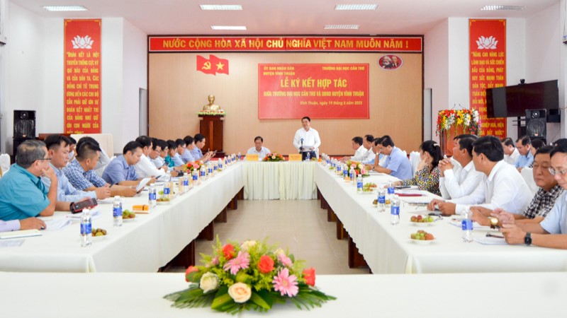 Ký kết hợp tác với huyện Vĩnh Thuận, tỉnh Kiên…