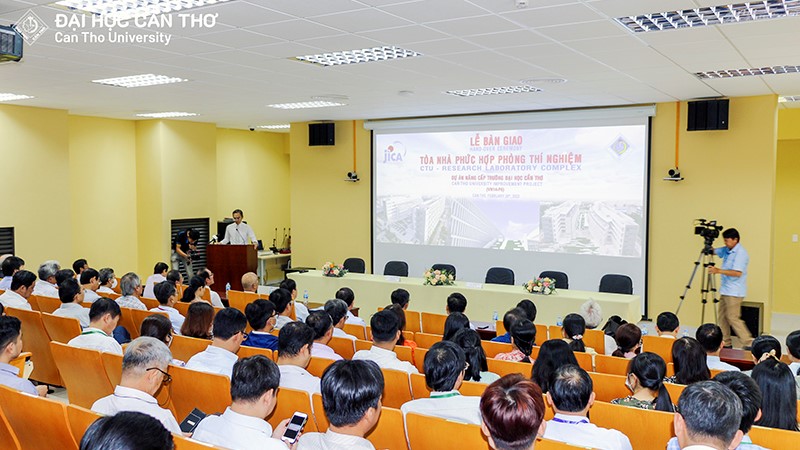 Lễ Bàn giao Tòa nhà Phức hợp phòng thí nghiệm…